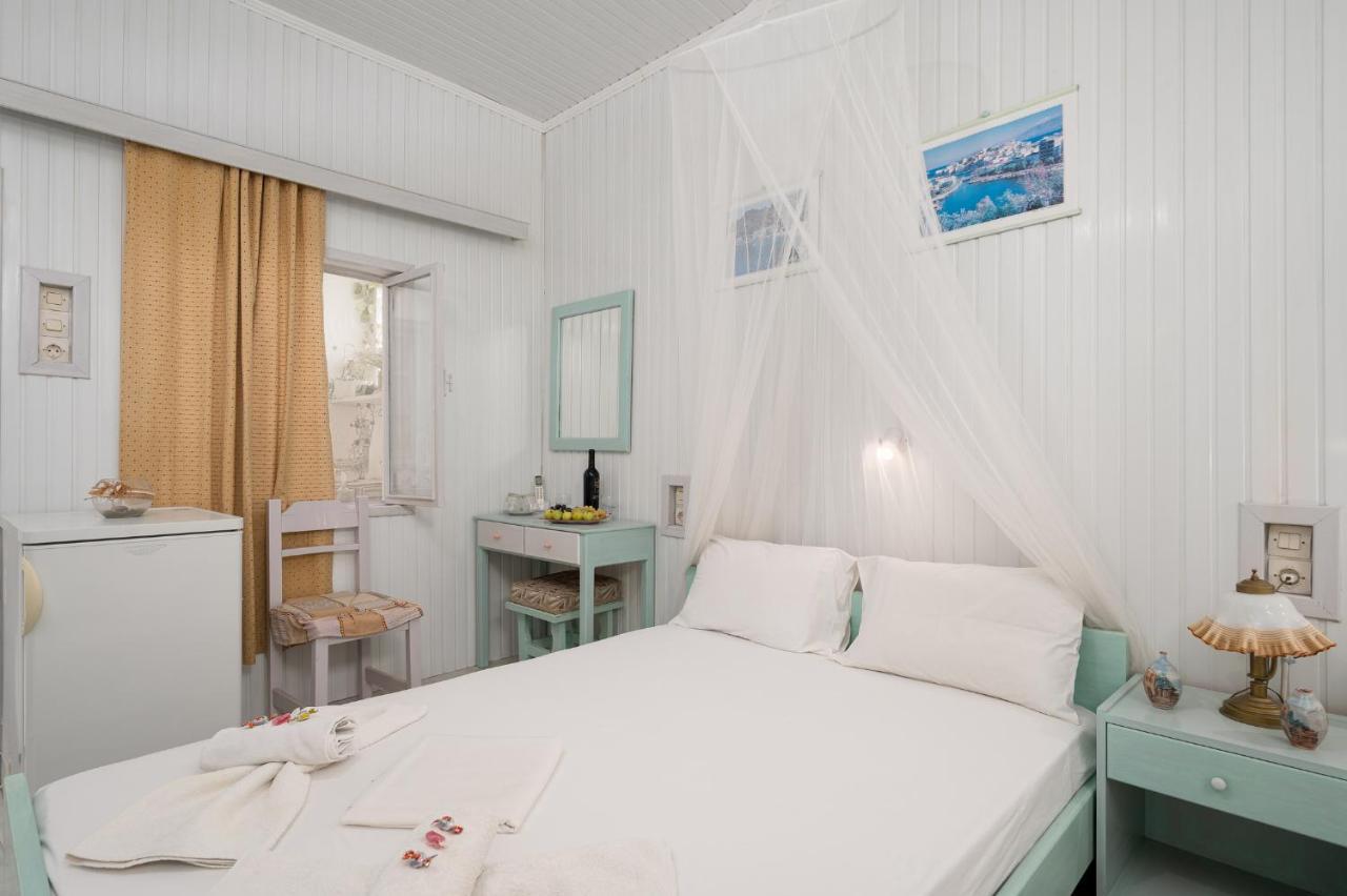 Sofia Rooms Pitsidia Extérieur photo
